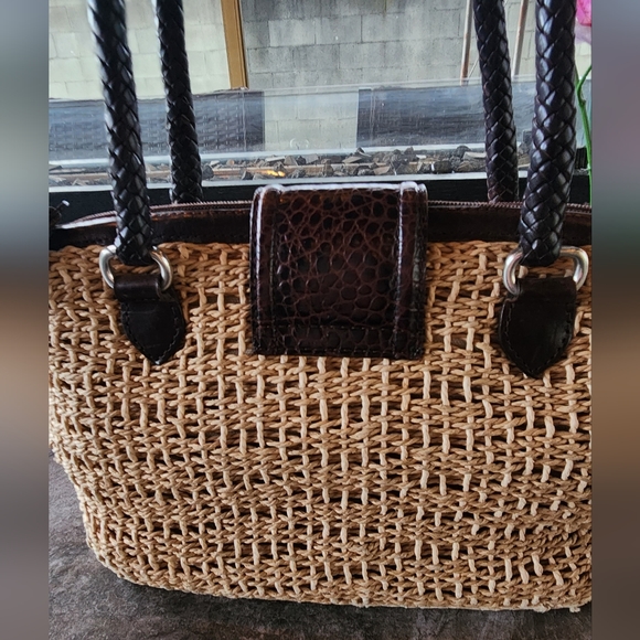 Authentic Brighton straw purse/leather handles - Picture 5 of 10